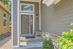 Chalet Central Walk to Main Street and Skiing 1269 - Image 3