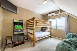 The Ski Lift Loft 31 - Image 4