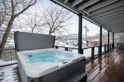 Mountain Luxury with Front Row Access to Adventure 502B - Image 2