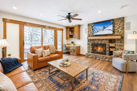Ultimate Pet Friendly Family Escape Hot Tub Park City 177 - Image 1