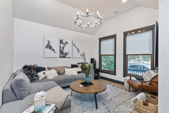 Spacious Park City Retreat Near Main Street and Skiing 909 - Image 1