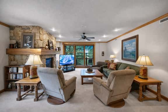 Cozy Old Town Escape with Hot Tub and Mountain Views 201B - Image 1