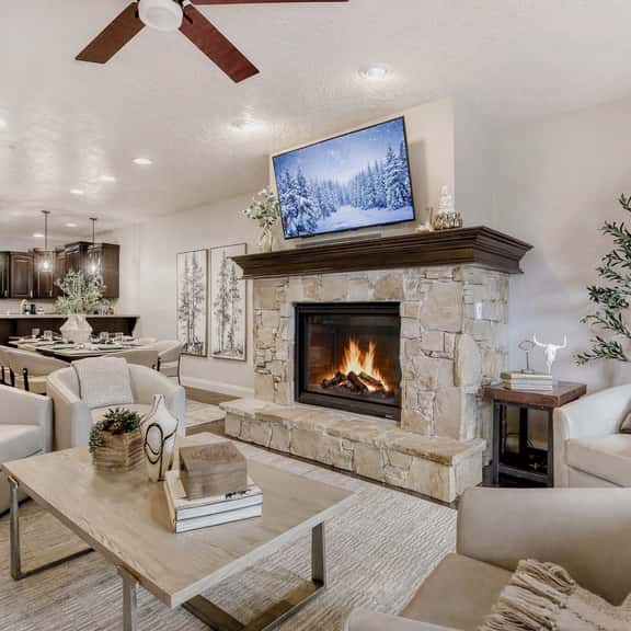 Elegance on Main Street with Private Hot Tub B202 - Image 1