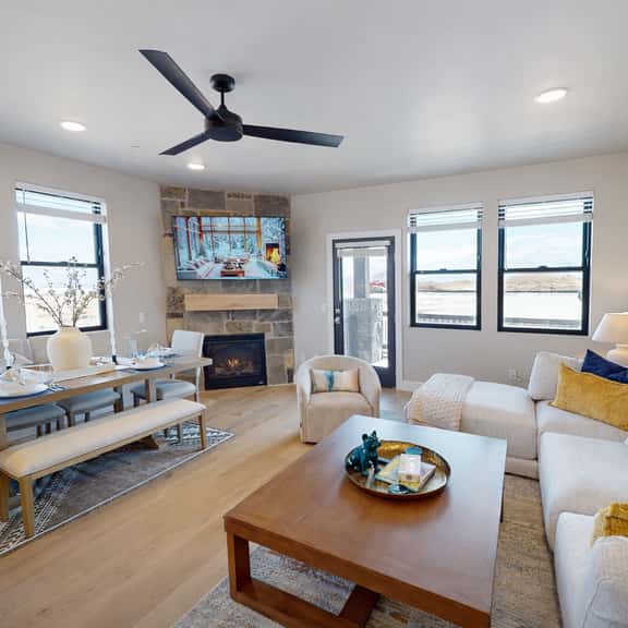 Pet Friendly Mountain Retreat at Winstons Lodge 203 - Image 1