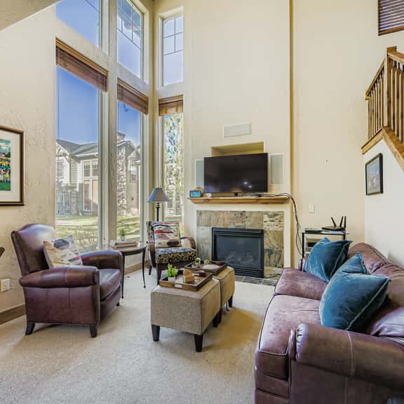 Trade the Office for Mountains at Foxpoint Townhouse 6180 - Image 1