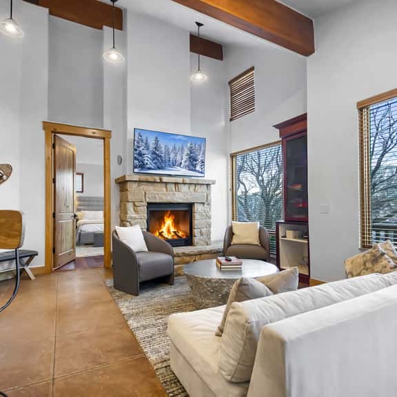 Park City Nights Mountain Mornings Gold Coast Living 502A - Image 1