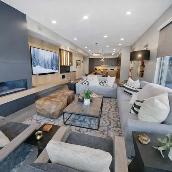 Luxury Ski In Ski Out Condo Kings Crown 101 - Image 1