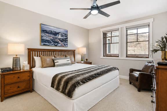 Elegance on Main Street with Private Hot Tub B202 - Image 4