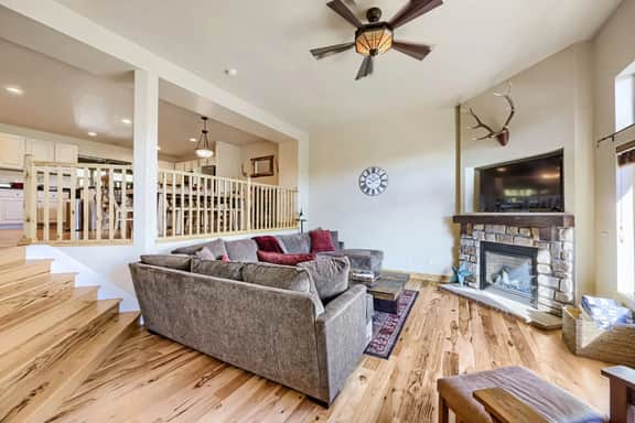 5435 N Lillehammer Lane - Image 3