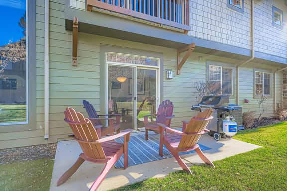 Trade the Office for Mountains at Foxpoint Townhouse 6180 - Image 5