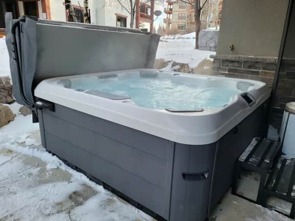 1271 Modern Park City Escape with Hot Tub and Fireplaces - Image 2