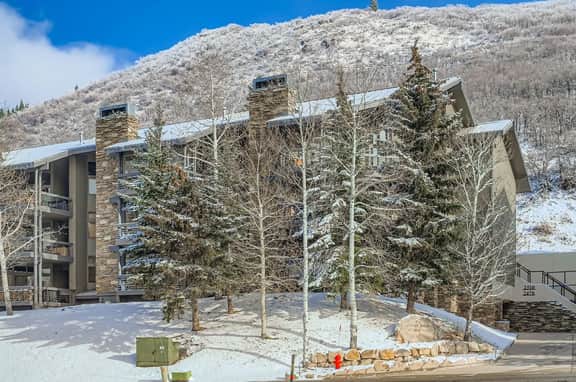 Deer Valley Condo 11B Hot Tub AC Prime Spot - Image 4