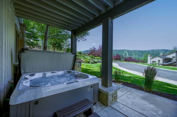 Luxury Deer Valley Lookout Private Hot Tub 1491 - Image 5