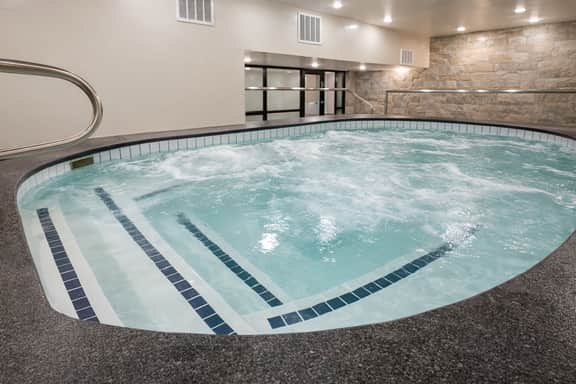Shadow Ridge 409 unbeatable 150 yards to lift pool spa - Image 2