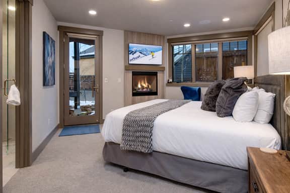920 Modern Mountain Escape in the Heart of Park City - Image 5