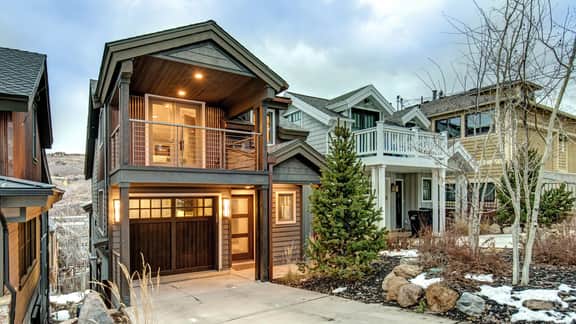 920 Modern Mountain Escape in the Heart of Park City - Image 3